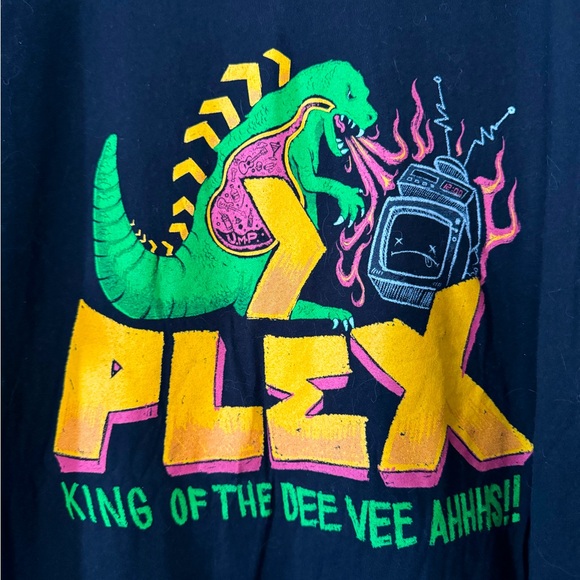 🦖Bundle 3/$15🦖Next Level Plex T shirt. Size XL. - Picture 1 of 5